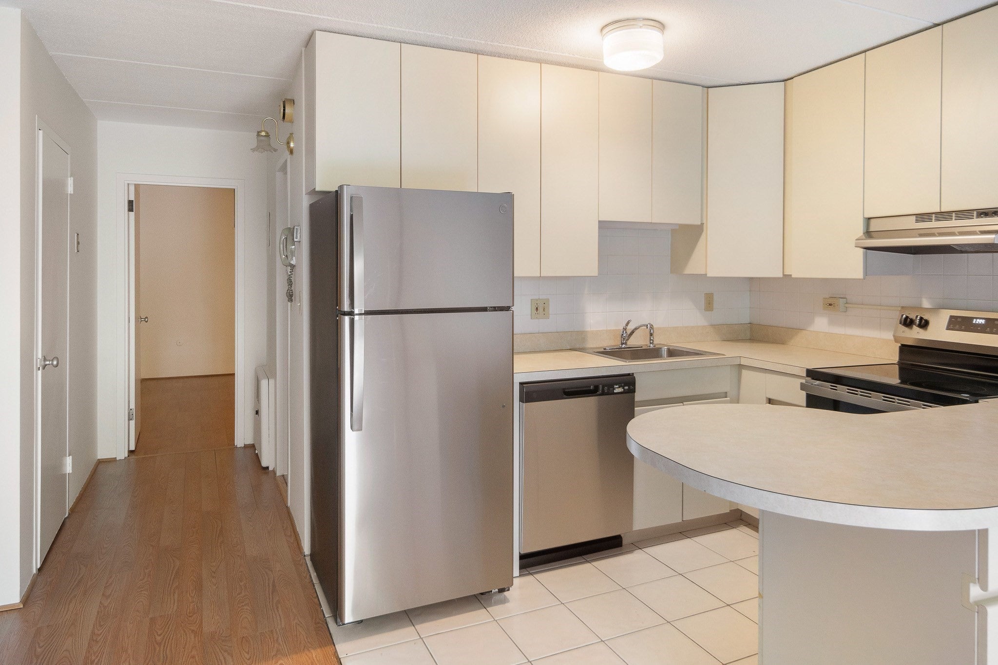 200 Swanton St #T14, Winchester, MA, 200 Swanton St #T14, Winchester, MA Photo #6