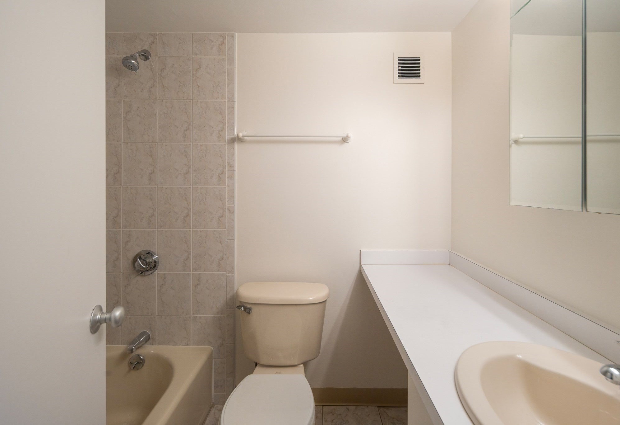 200 Swanton St #T14, Winchester, MA, 200 Swanton St #T14, Winchester, MA Photo #13