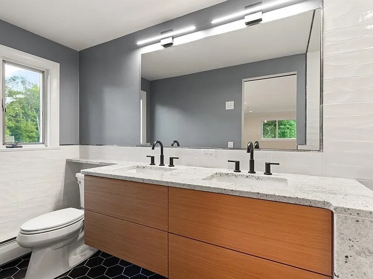 19 Selwyn Rd, Newton, MA, 19 Selwyn Rd, Newton, MA Photo #16