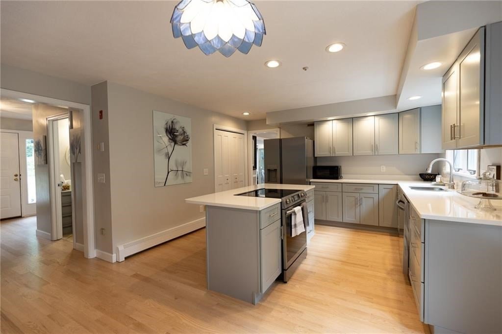 20 Lincoln Drive, North Smithfield, RI, 20 Lincoln Drive, North Smithfield, RI Photo #8