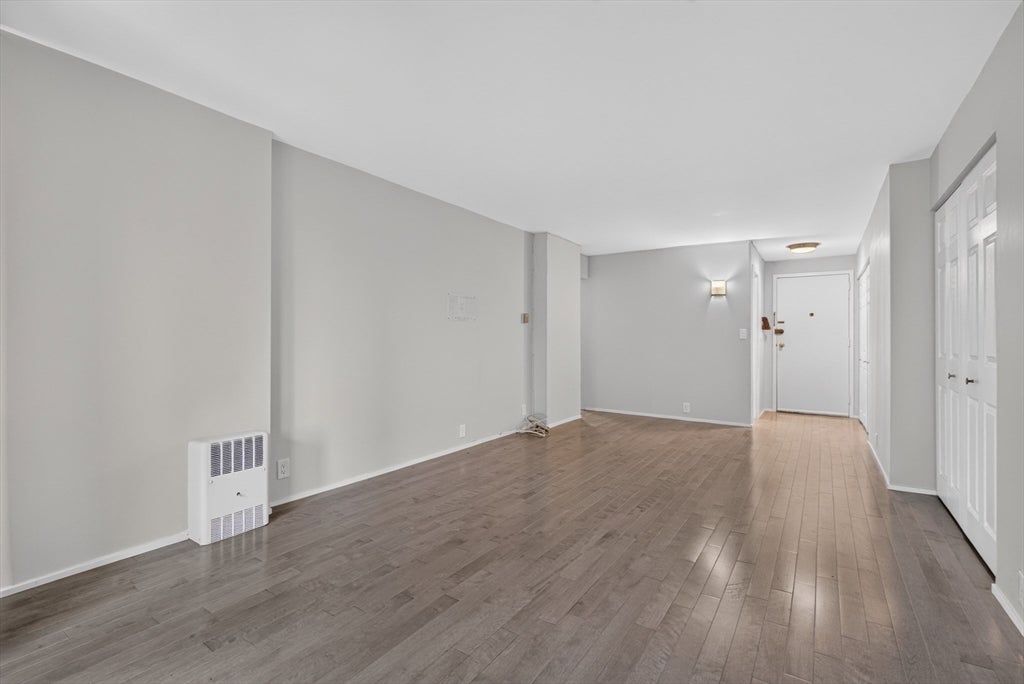 19 Winchester ST #208, Brookline, MA Photo #7