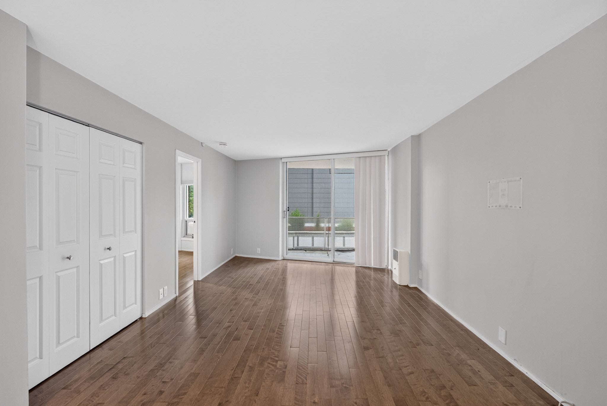 19 Winchester ST #208, Brookline, MA, 19 Winchester ST #208, Brookline, MA Photo #3