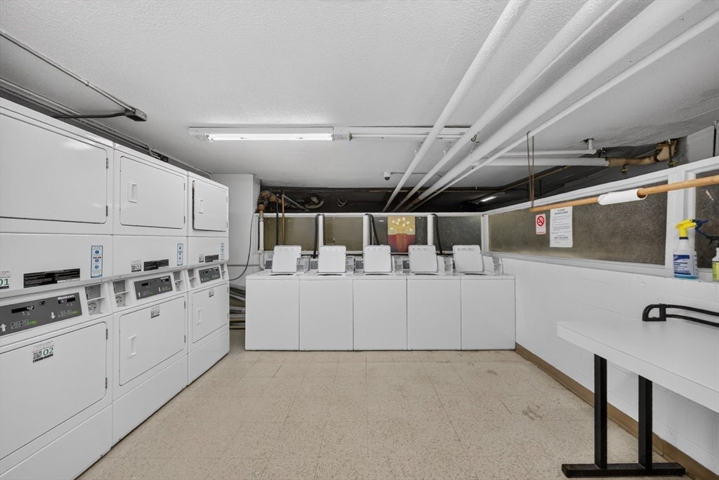 19 Winchester ST #208, Brookline, MA Photo #22