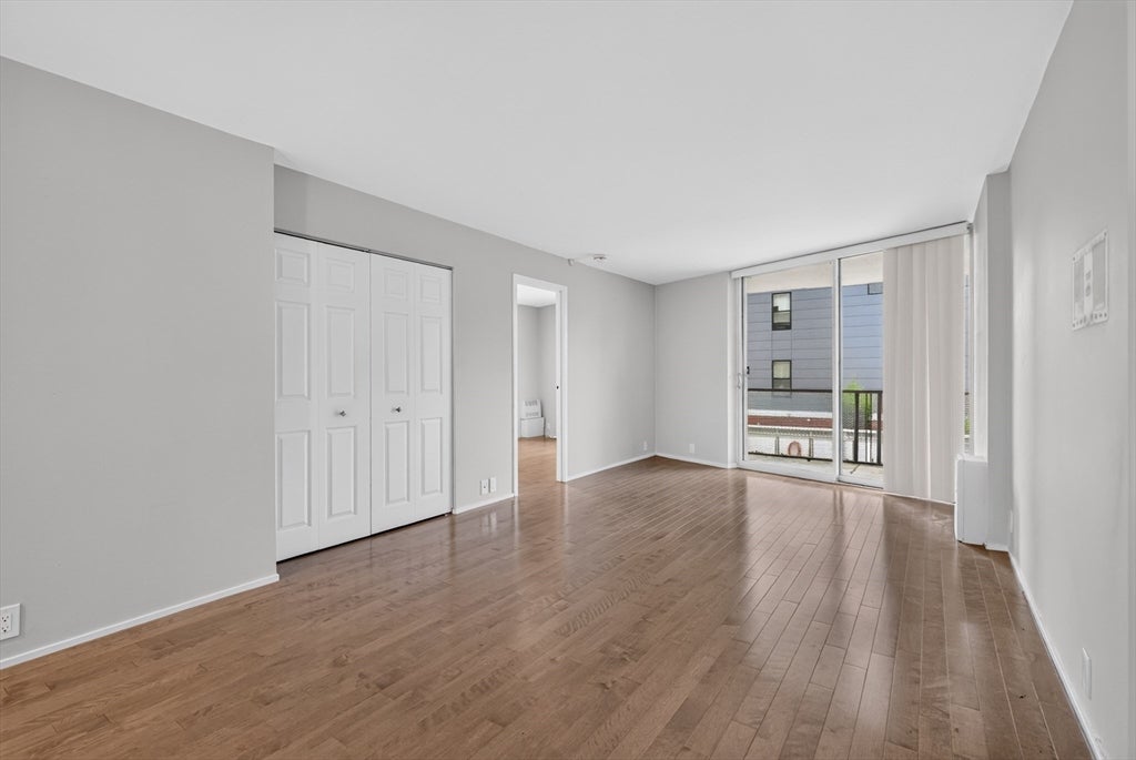 19 Winchester ST #208, Brookline, MA Photo #2