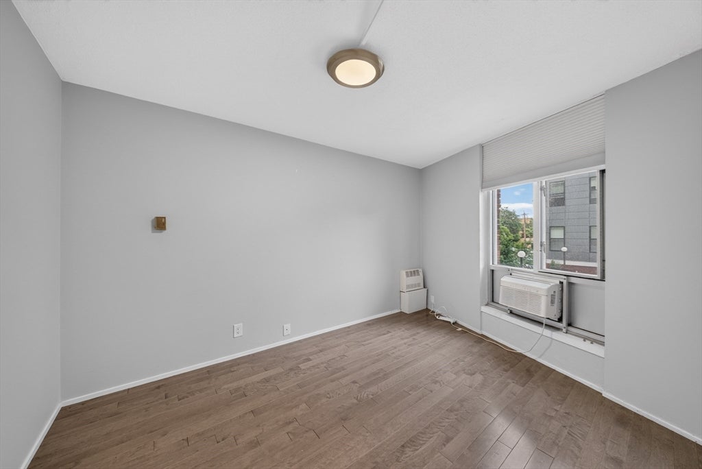 19 Winchester ST #208, Brookline, MA Photo #12