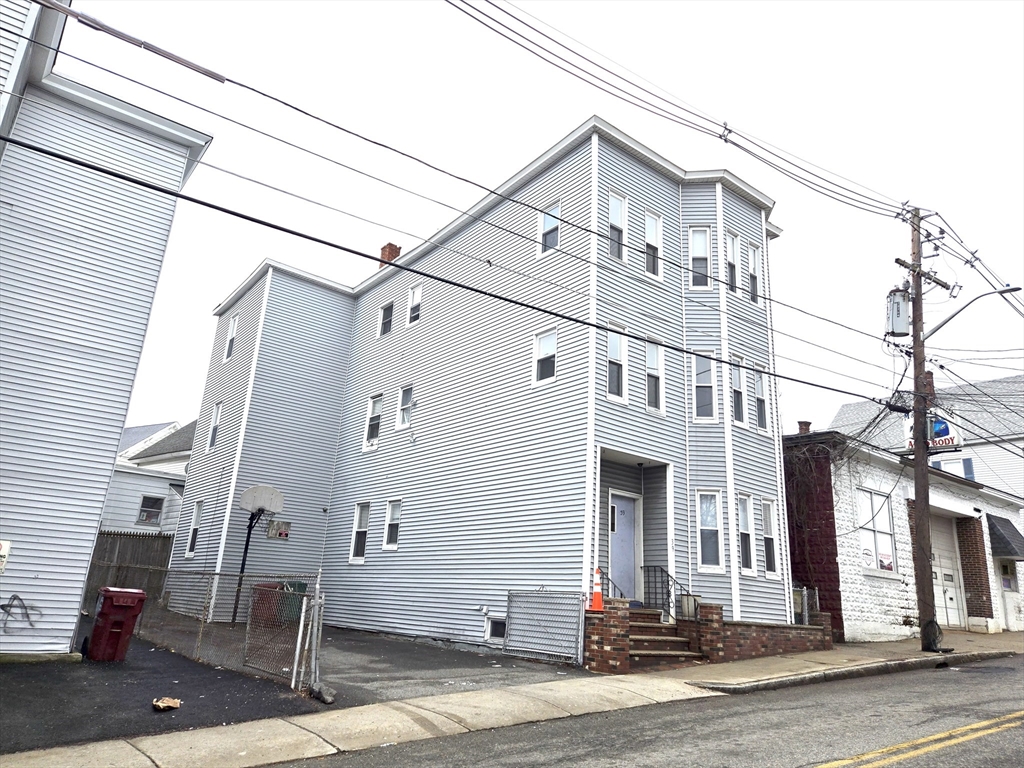 39 Wamesit St