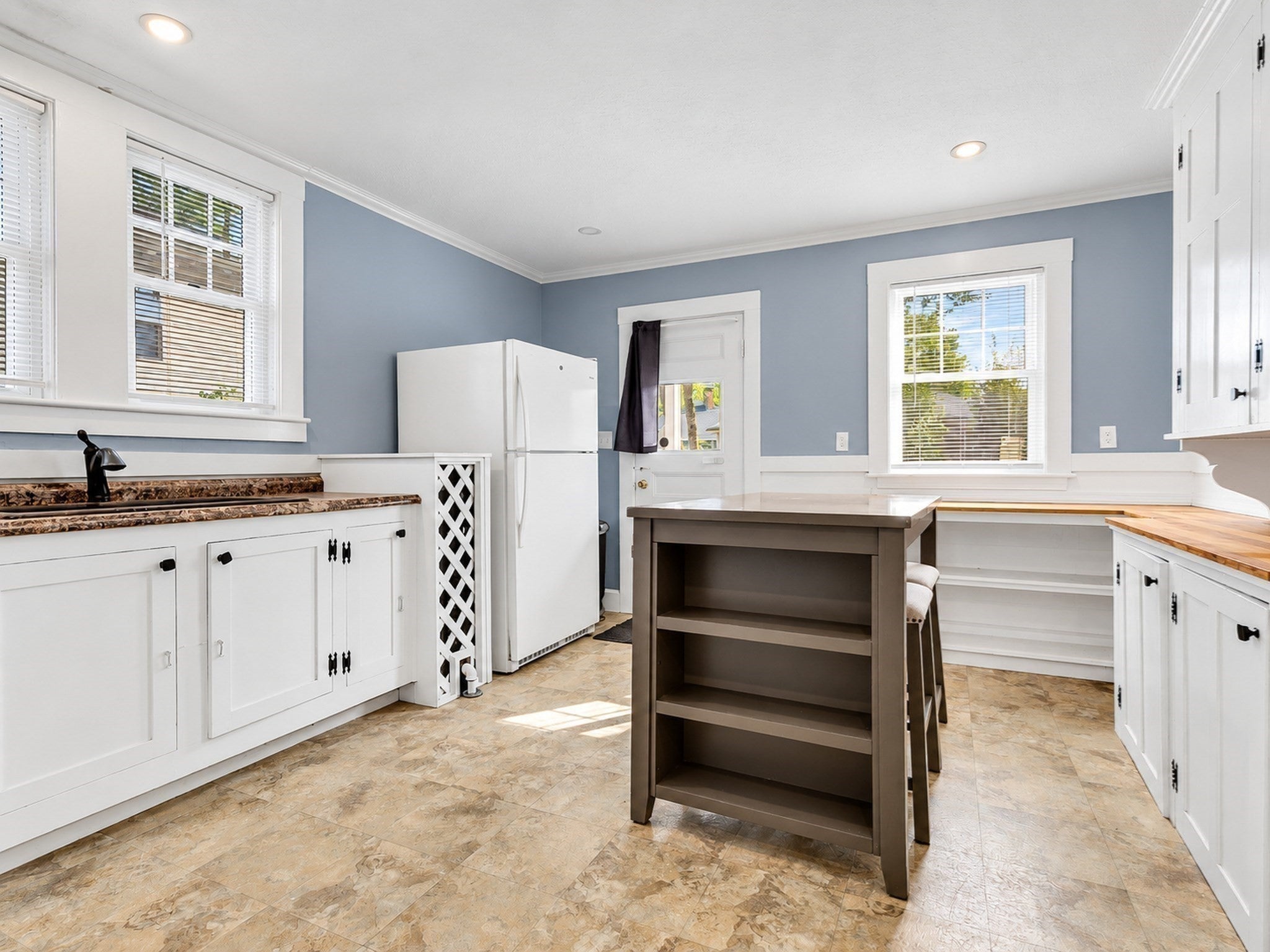 48 Hawthorn Rd, Milton, MA, 48 Hawthorn Rd, Milton, MA Photo #8