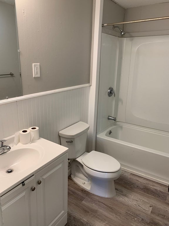 135 Lafayette Square #3L, Haverhill, MA Photo #8