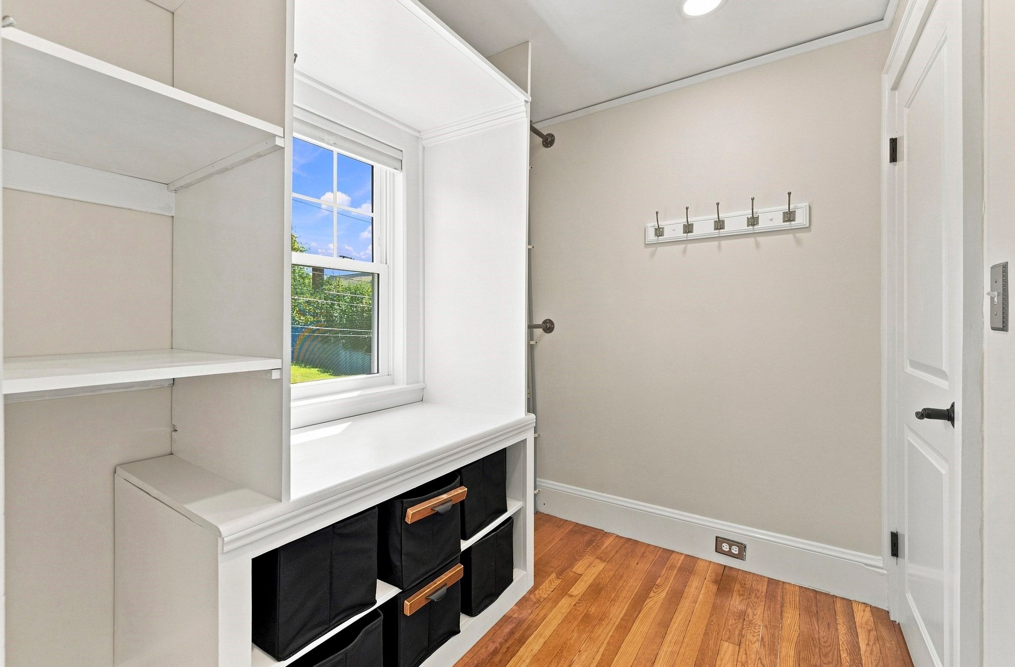 16 Rural Ave, Medford, MA Photo #23