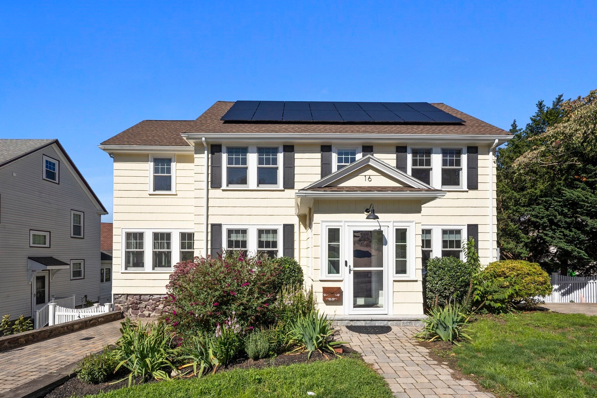 16 Rural Ave, Medford, MA Photo #1