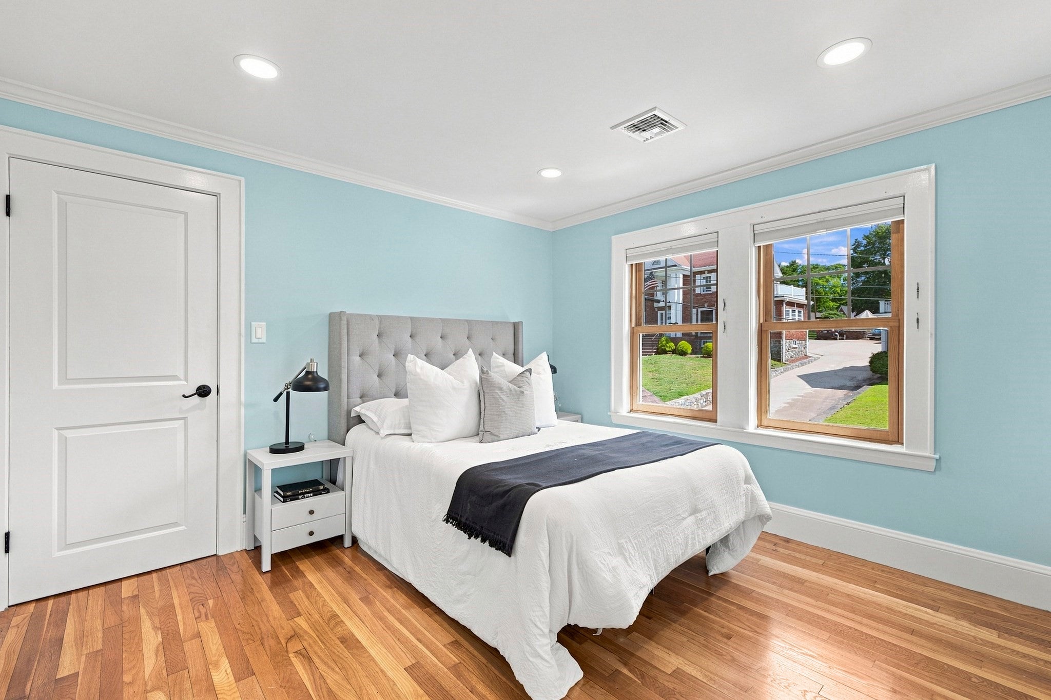 16 Rural Ave, Medford, MA Photo #31
