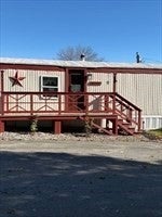 557 Southwest Cutoff 17