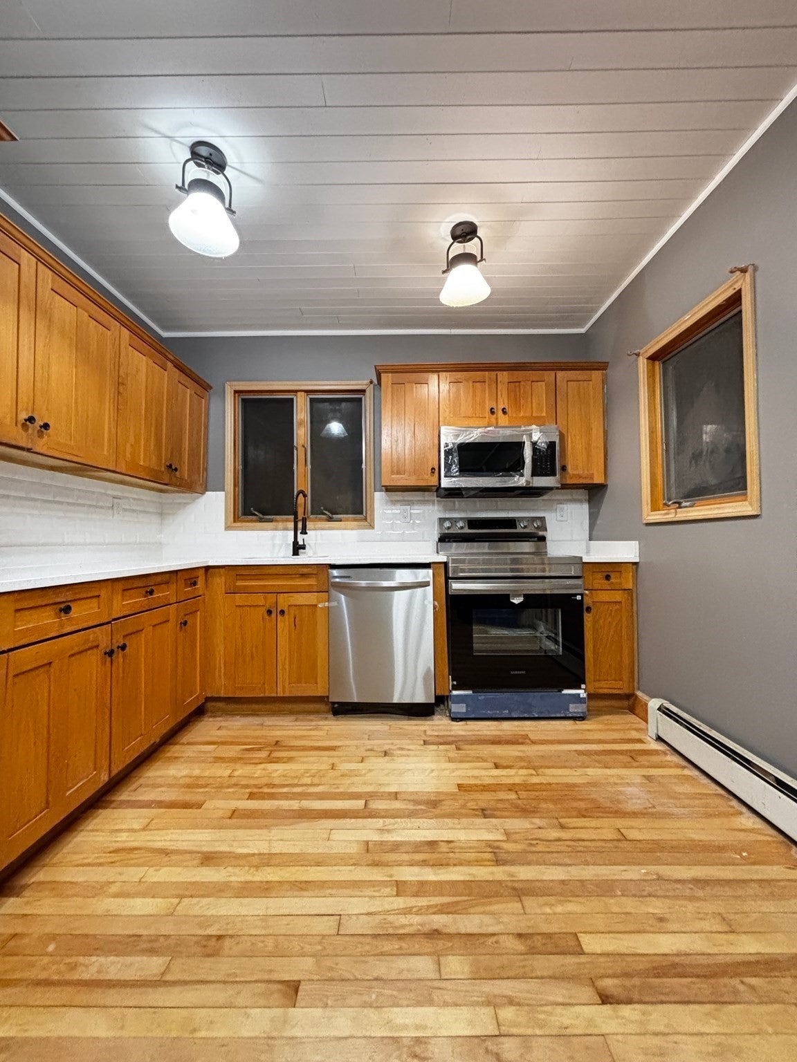 31 Willow ST, Brockton, MA, 31 Willow ST, Brockton, MA Photo #9