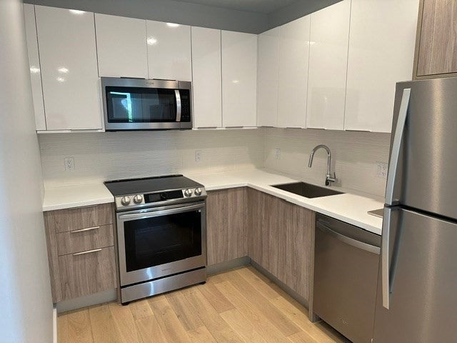 71 Bow St #302, Somerville, MA Photo #7