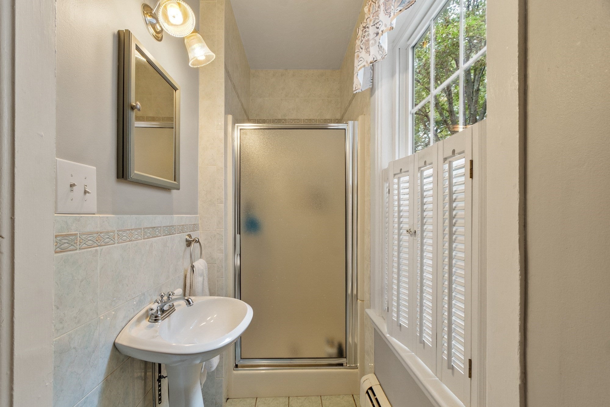 525 North St, Fitchburg, MA, 525 North St, Fitchburg, MA Photo #33