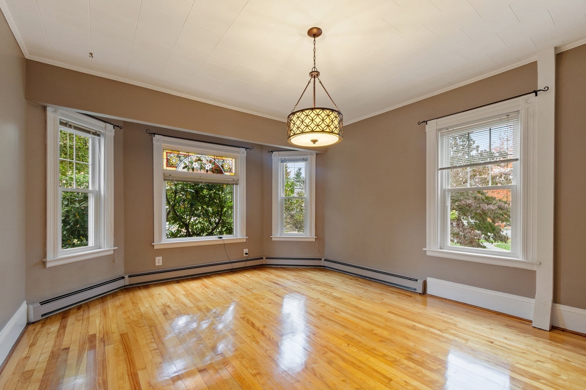 525 North St, Fitchburg, MA, 525 North St, Fitchburg, MA Photo #7