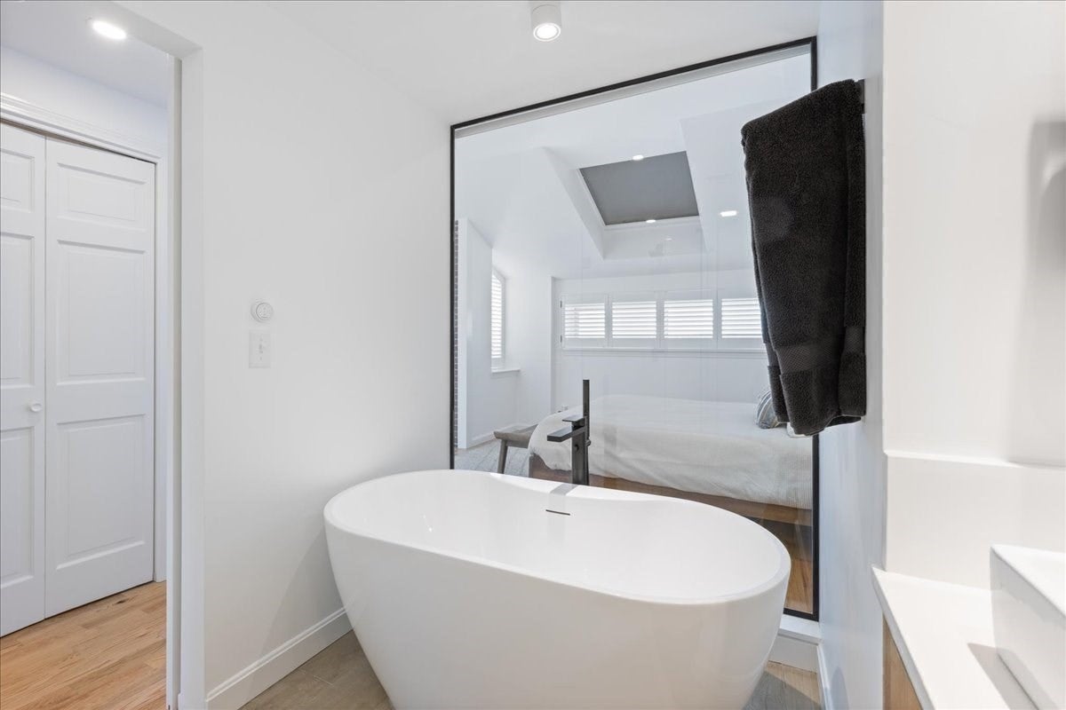 58 Merrimac St #3-5, Newburyport, MA Photo #29