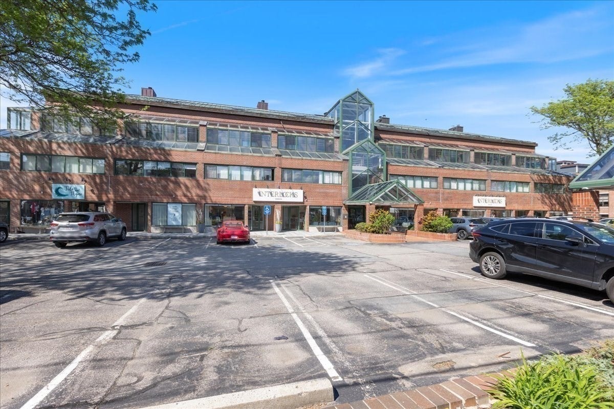 58 Merrimac St #3-5, Newburyport, MA Photo #32