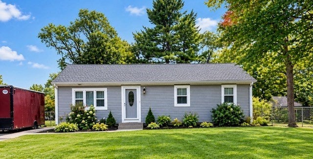 19 Repose Lane, Wareham, MA, 19 Repose Lane, Wareham, MA Photo #1