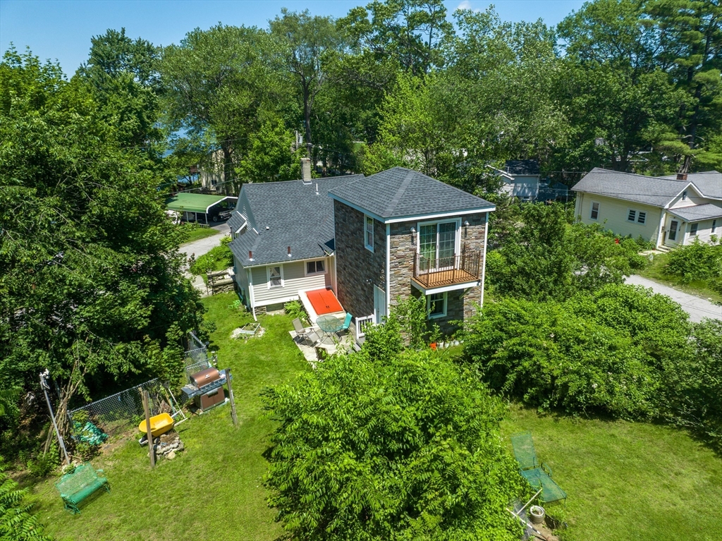 12 Manor Rd