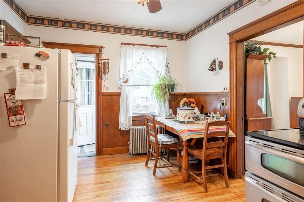 12 Manor Rd