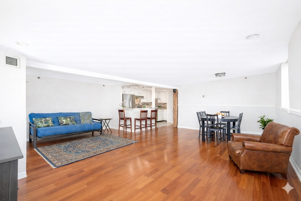 200 Market Street 501