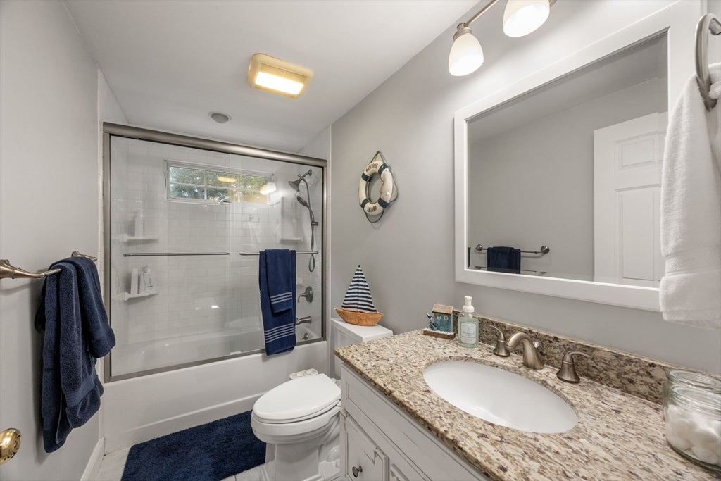 10 Lawton Lane, Barnstable, MA, 10 Lawton Lane, Barnstable, MA Photo #17