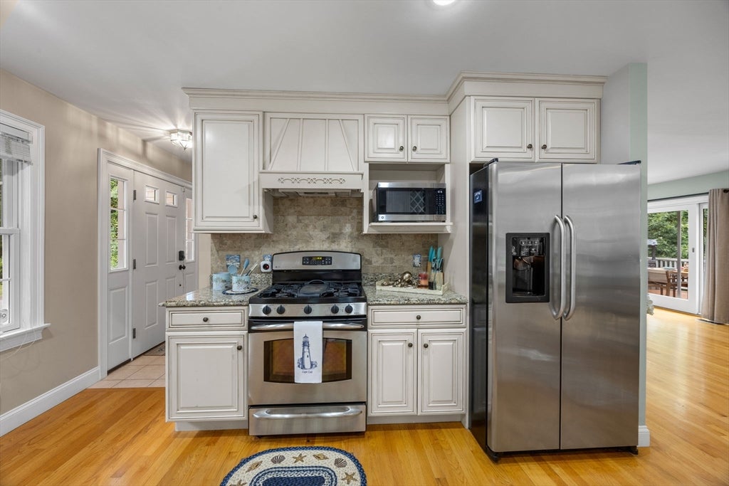 10 Lawton Lane, Barnstable, MA, 10 Lawton Lane, Barnstable, MA Photo #6