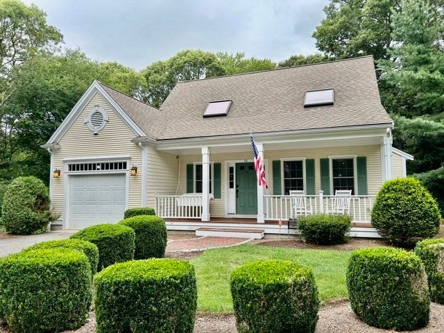 Photo of 10 Lawton Lane, Barnstable, MA