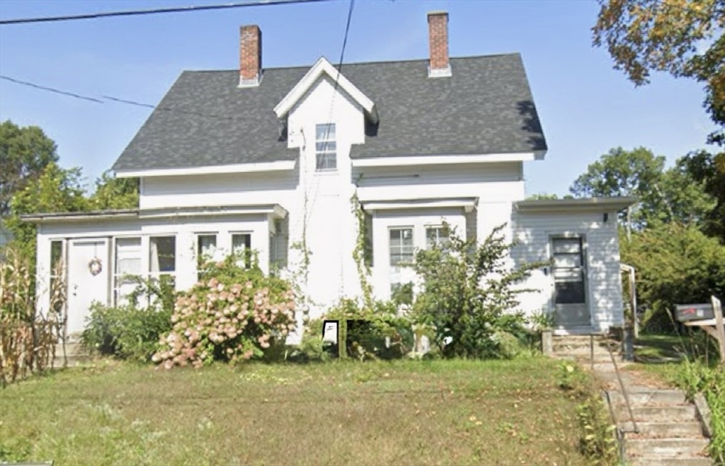 7 Pleasant Street