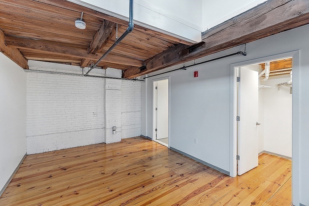 160 Water St #115, Williamstown, MA Photo #17