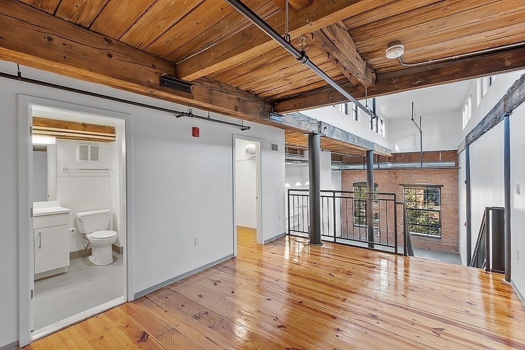 160 Water St #115, Williamstown, MA Photo #20