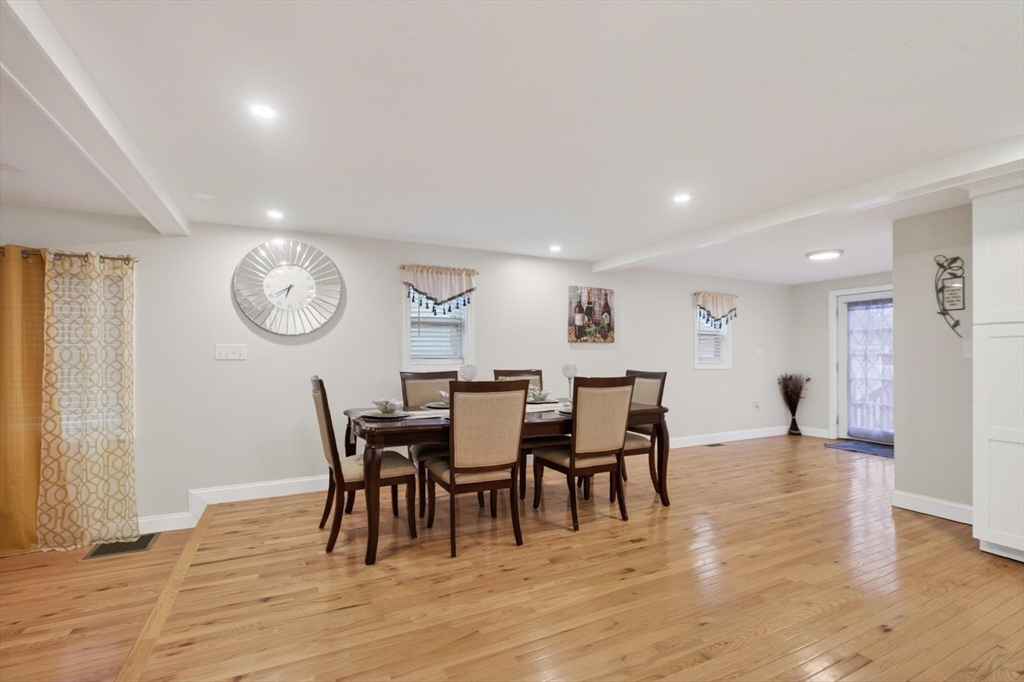 32 Fremont St, Taunton, MA Photo #15