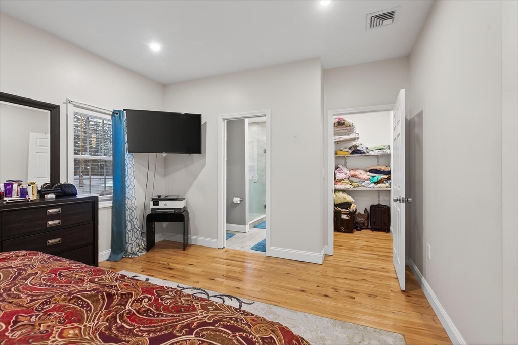 32 Fremont St, Taunton, MA Photo #22