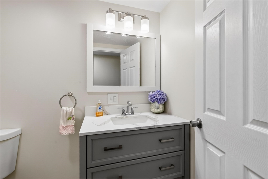 32 Fremont St, Taunton, MA Photo #18