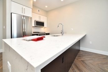 1973 Dorchester Ave 6009