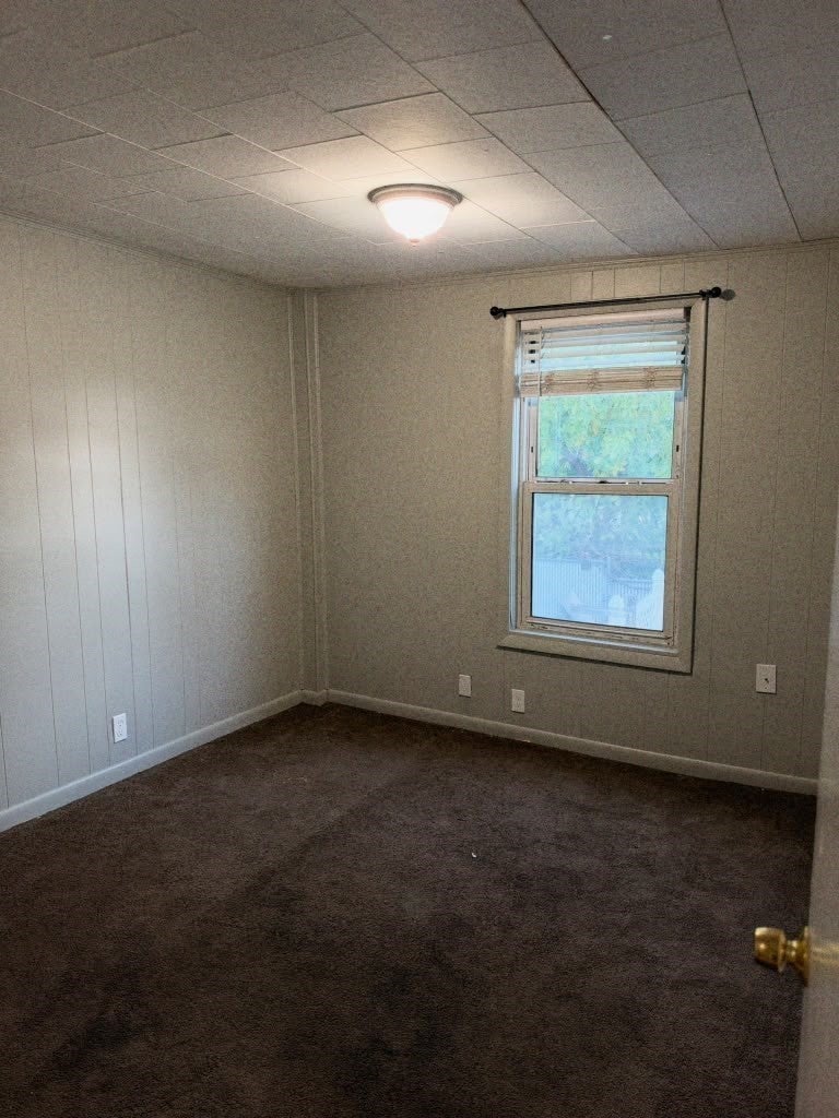 321-323 Lawrence St, Lowell, MA Photo #22