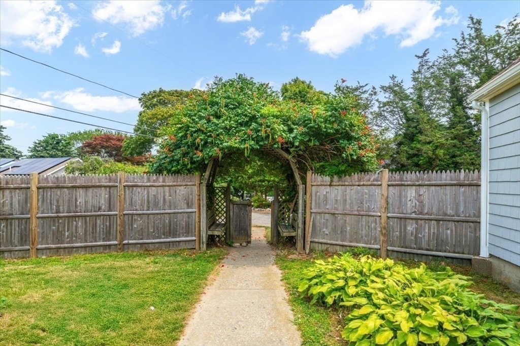 27 Cricket Lane