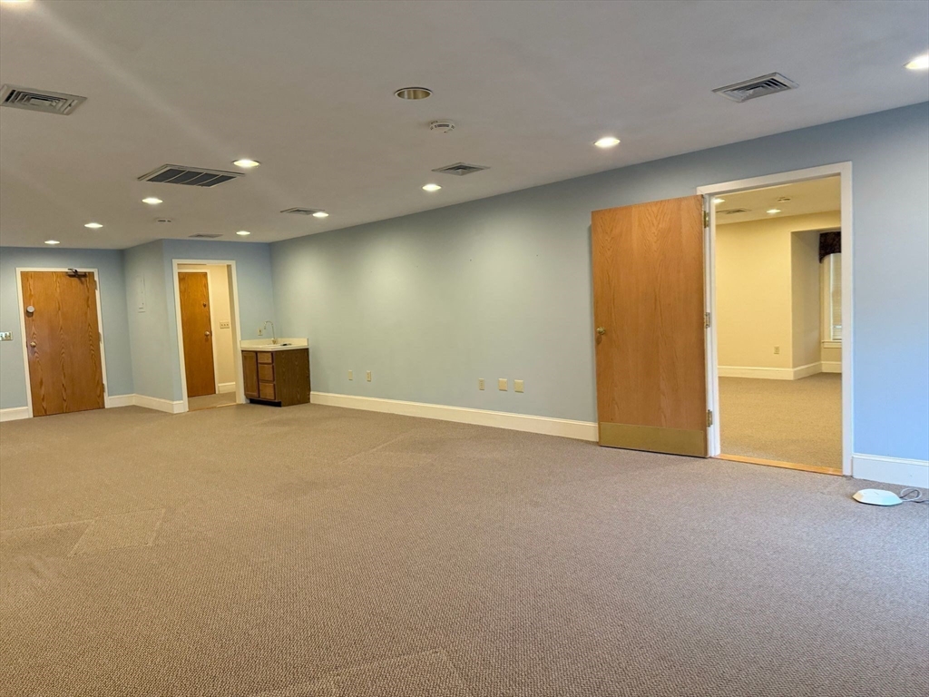 1624 Sudbury Road 3