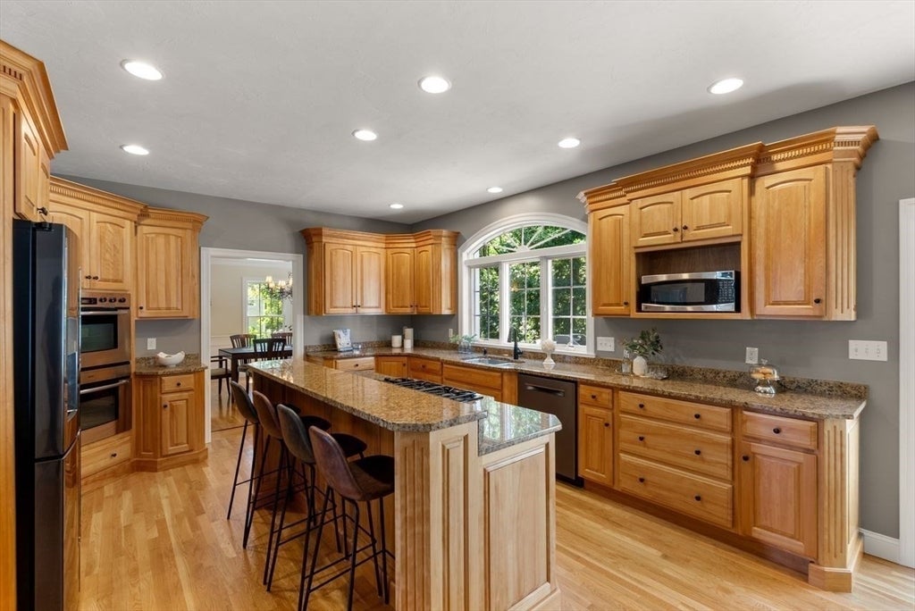 22 Thistle Road, North Andover, MA, 22 Thistle Road, North Andover, MA Photo #10
