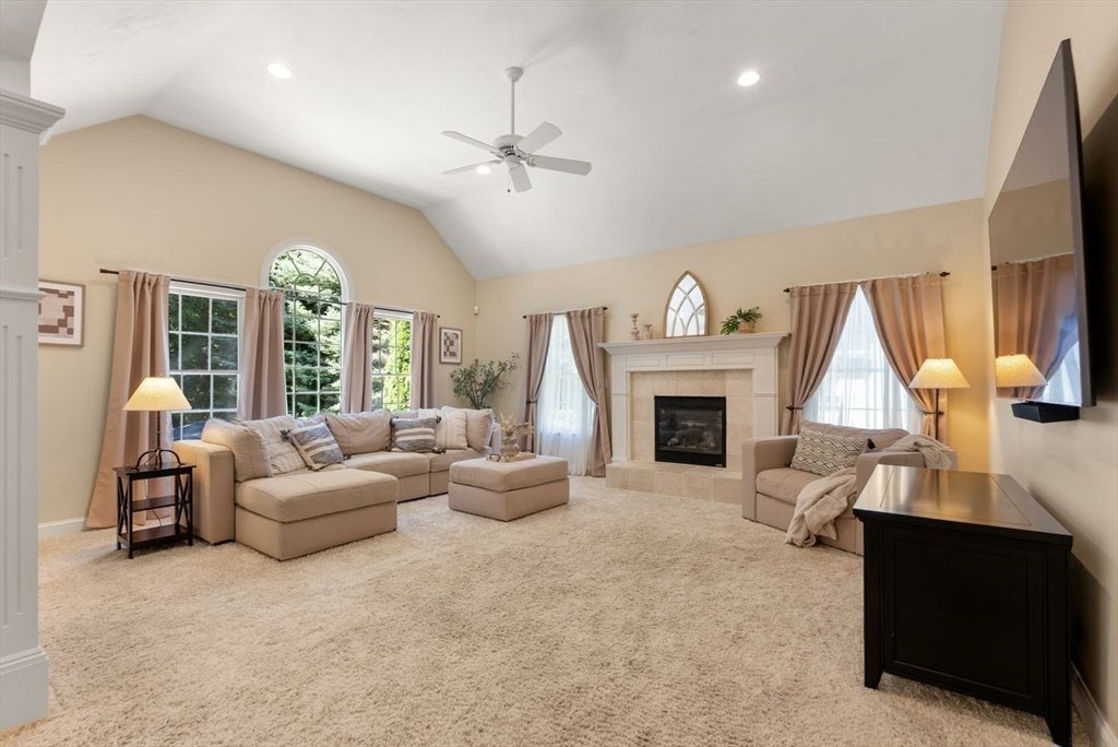 22 Thistle Road, North Andover, MA, 22 Thistle Road, North Andover, MA Photo #16