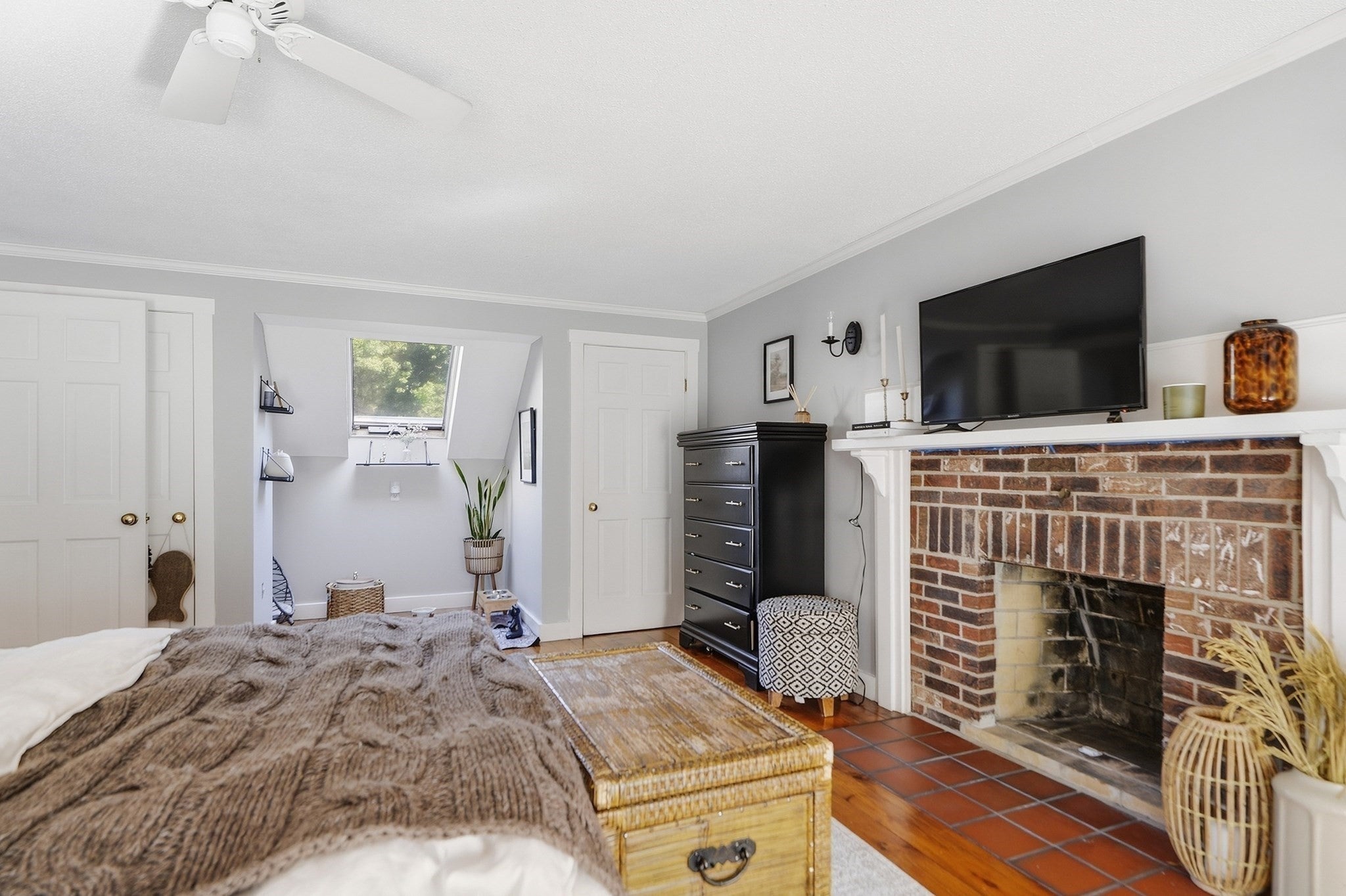 355 Tyler St, Dracut, MA, 355 Tyler St, Dracut, MA Photo #21