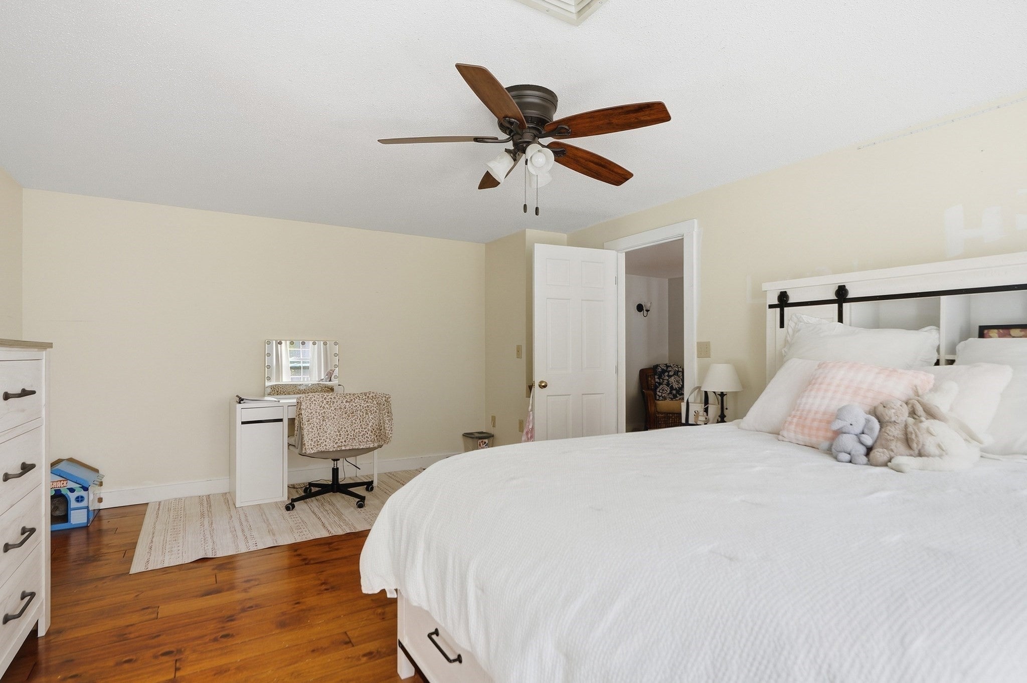 355 Tyler St, Dracut, MA, 355 Tyler St, Dracut, MA Photo #18
