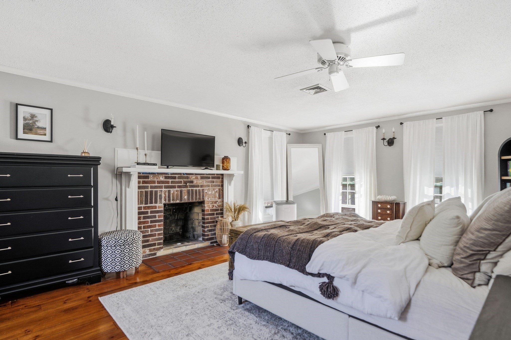 355 Tyler St, Dracut, MA, 355 Tyler St, Dracut, MA Photo #20