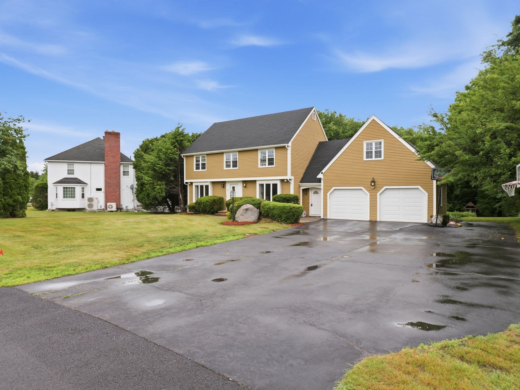 293 Davis Street, Northborough MA 01532