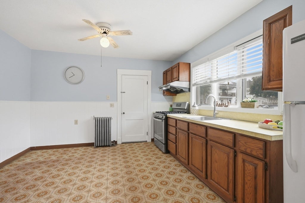 90-92 Thorndike St, Arlington, MA, 90-92 Thorndike St, Arlington, MA Photo #12