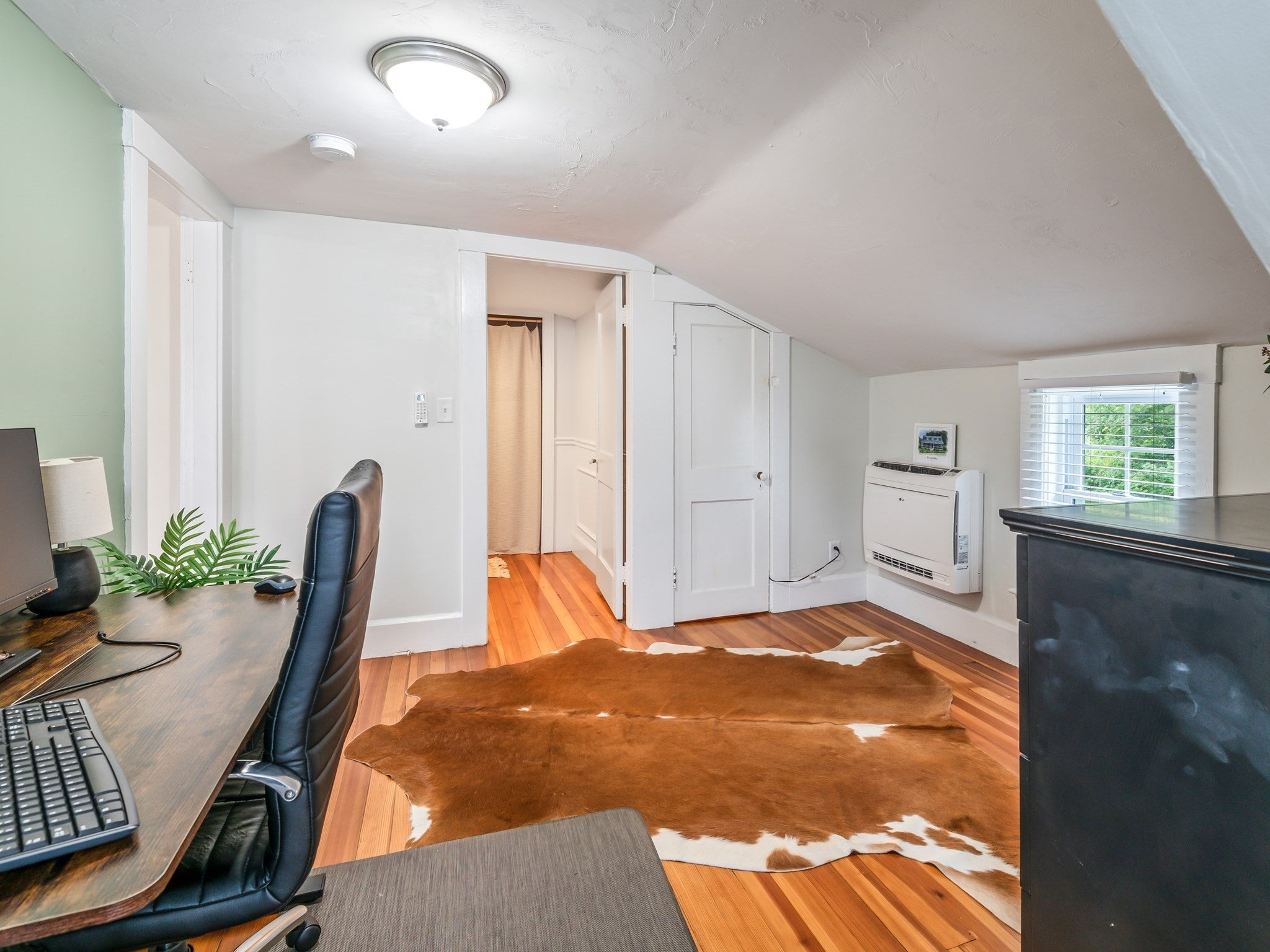 101 S Main St, Uxbridge, MA, 101 S Main St, Uxbridge, MA Photo #24