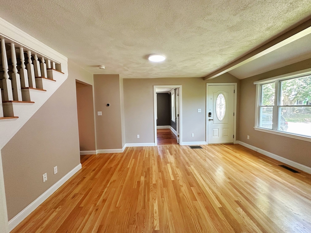 14 French Ave