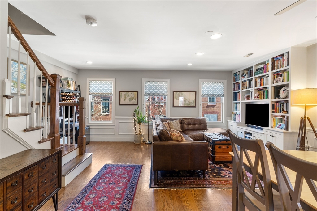 100 Baldwin St. 2