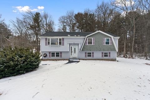 31 Burlington Ave Wilmington MA 01887